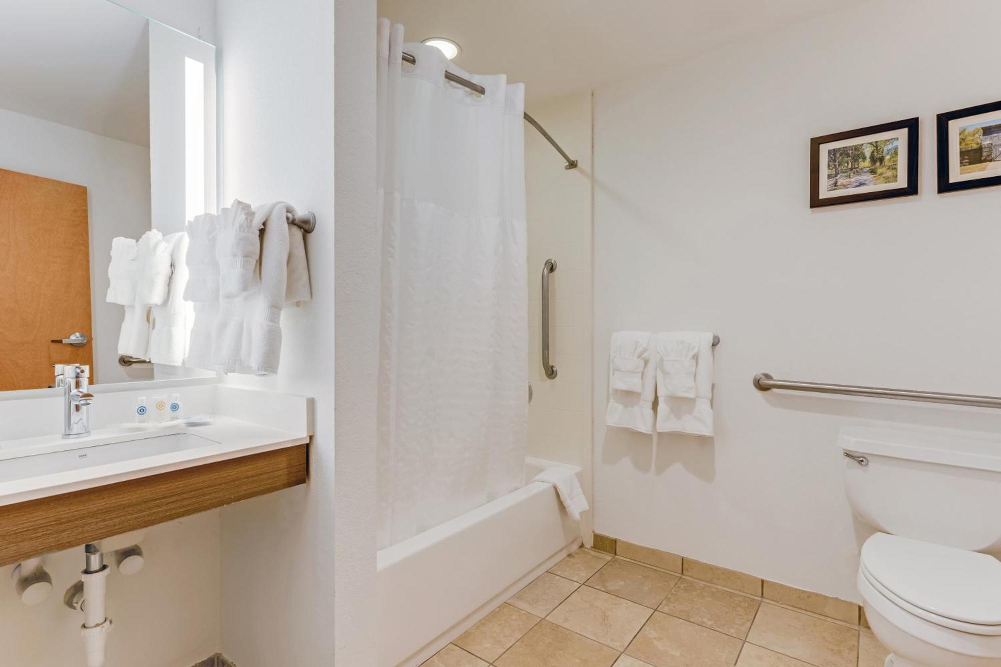 Comfort Suites Мерфрісборо Екстер'єр фото